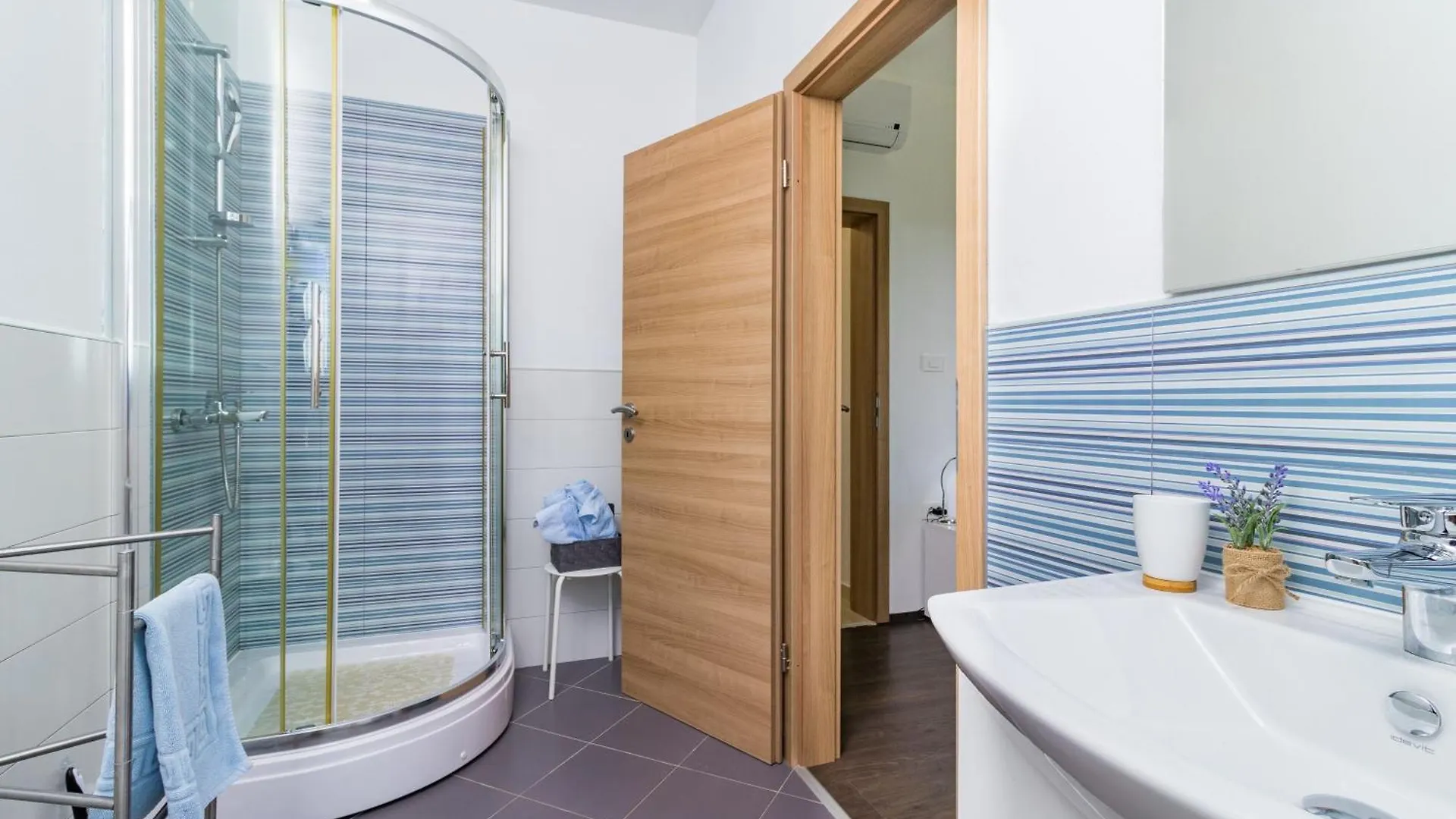 Ferienhaus In Jursici Mit Privatem Pool בית נופש