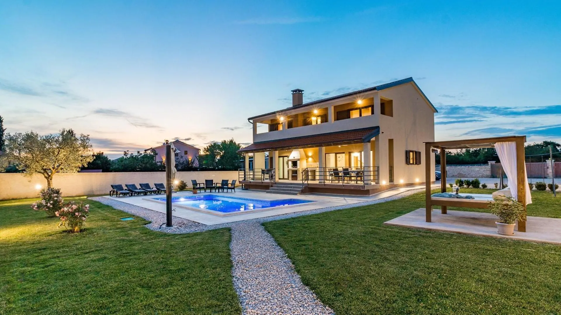 Ferienhaus In Jursici Mit Privatem Pool